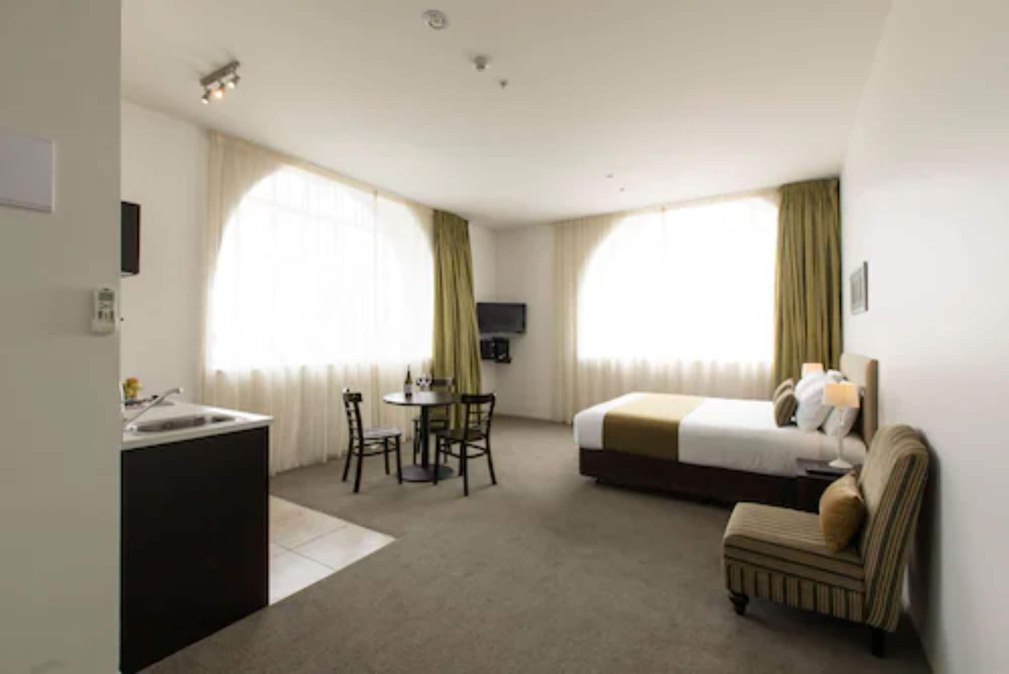 Quest Hamilton Serviced Apartments מראה חיצוני תמונה