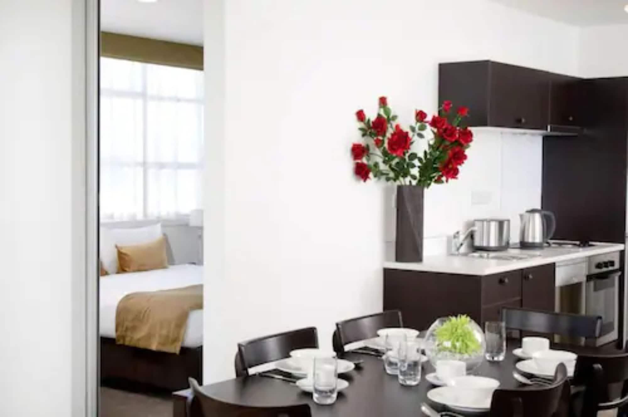 Quest Hamilton Serviced Apartments מראה חיצוני תמונה