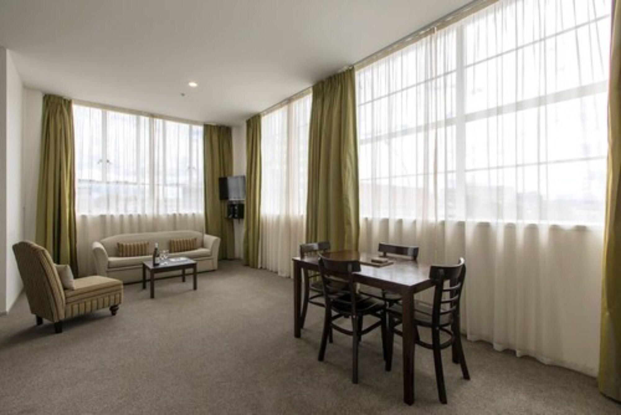 Quest Hamilton Serviced Apartments מראה חיצוני תמונה